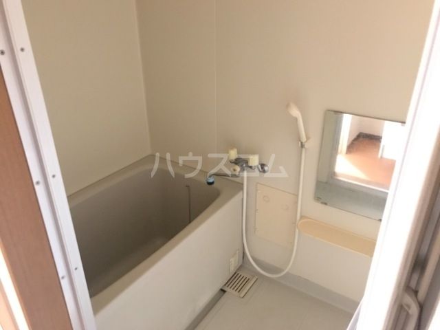 プレミールIの風呂写真