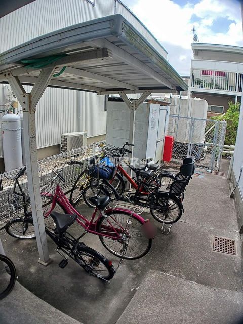 ウエストホークの外観写真