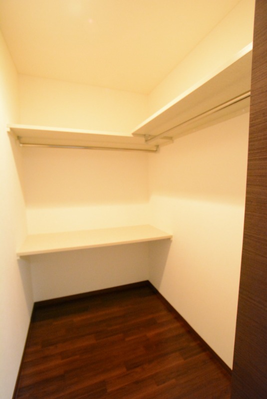 収納　ウォークインクローゼット