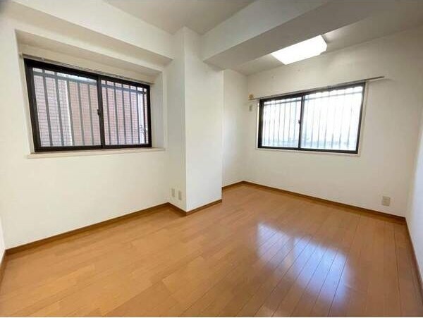 その他部屋・スペース　通路幅可視化の為メジャーを掲載