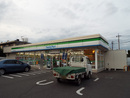 コンビニ　ファミリーマート昭島駅前店（コンビニ）まで241m