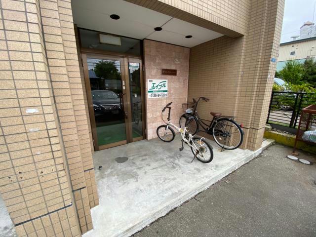 エントランス　エントランス部分