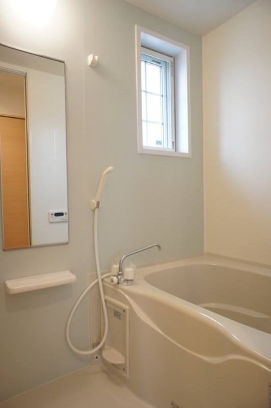 バス・シャワールーム　図面と現状に相違がある場合には現状を優先