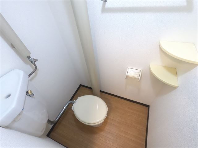 トイレ　トイレ