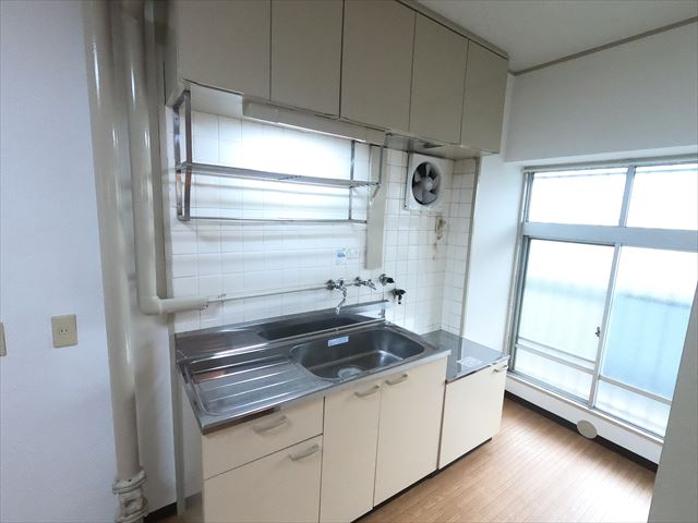 キッチン　ガスコンロ設置可能