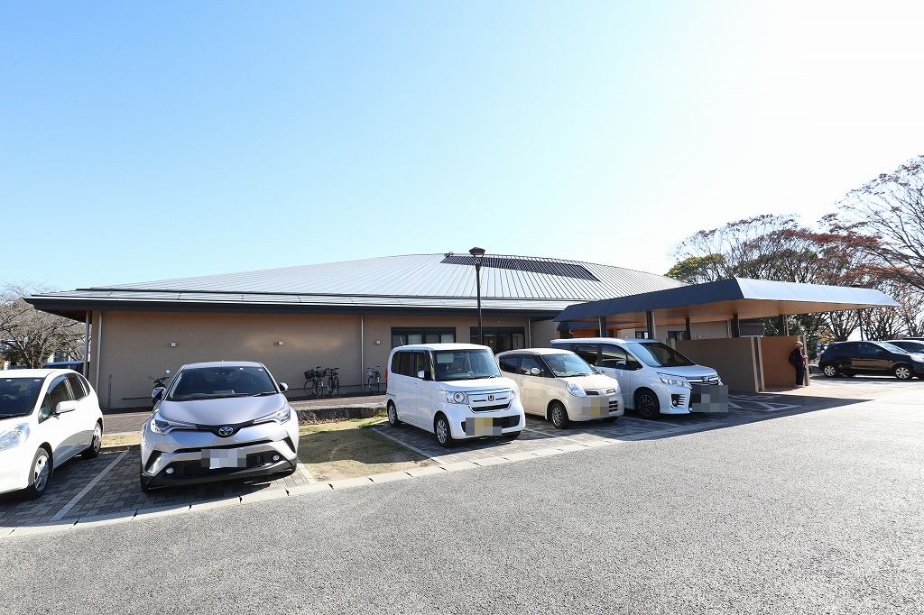 【三養基郡基山町大字小倉のアパートの図書館】