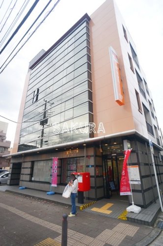 【横浜市緑区長津田町のマンションの郵便局】