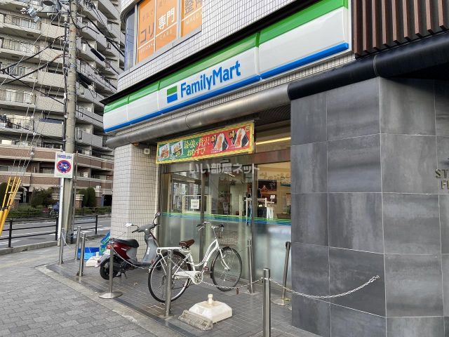 【八尾市光町のマンションのコンビニ】