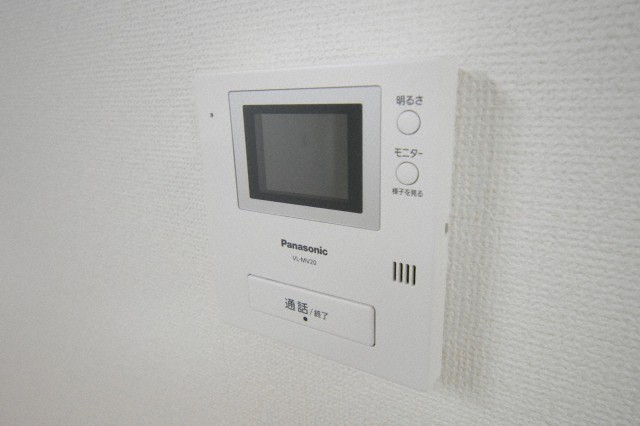 セキュリティ　防犯面に配慮したＴＶモニターホン付きです！