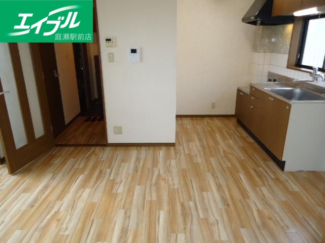 居室・リビング　リビング