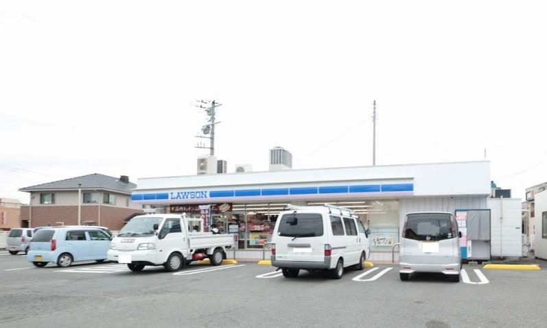 コンビニ　ローソン（コンビニ）まで850m