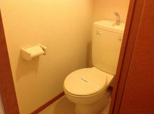 トイレ　現況優先。現地と設備・仕様異なる場合あります。