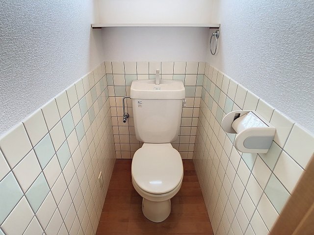 トイレ　2025年5月撮影※現況を優先致します。