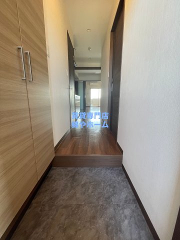 玄関　収納もある玄関です