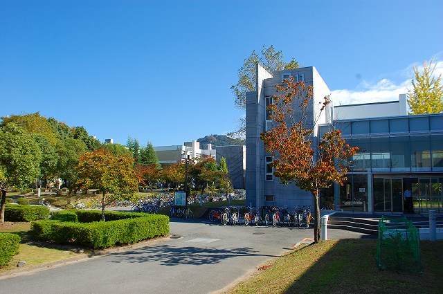大学・短大　奈良教育大学キャンパス（大学・短大）まで7787m