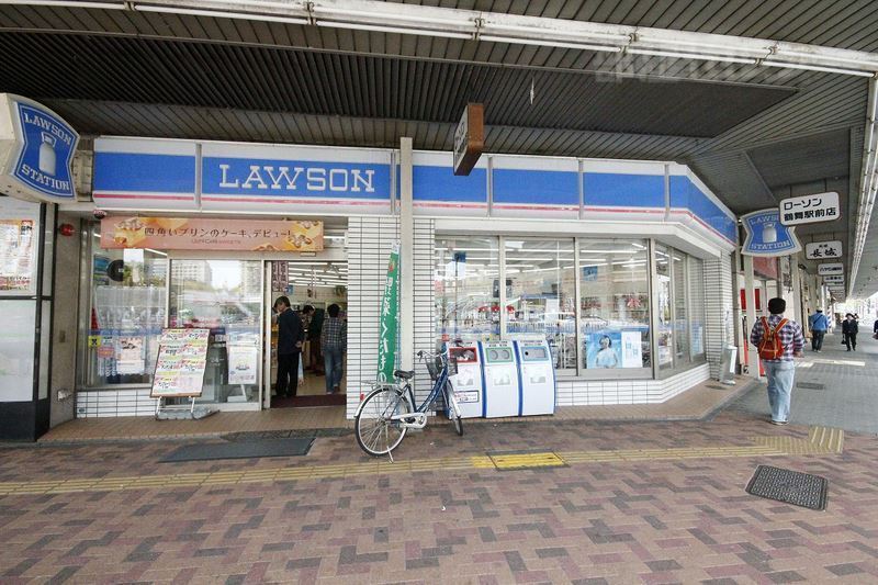 コンビニ　ローソン 鶴舞駅前店（コンビニ）まで80m