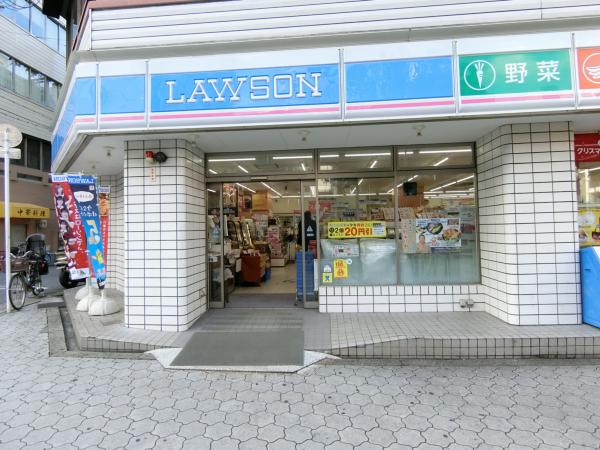 コンビニ　ローソン博労町三丁目店（コンビニ）まで186m