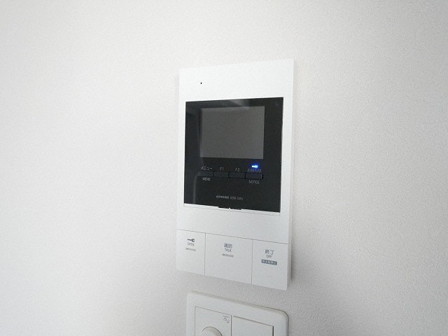 セキュリティ　防犯面に配慮したＴＶモニターホン付きです！