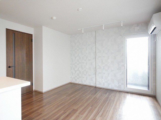 居室・リビング　☆11.02帖の広々としたリビングです！