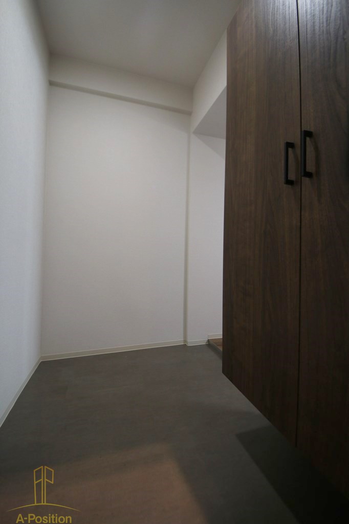 玄関　ドゥーエ南堀江