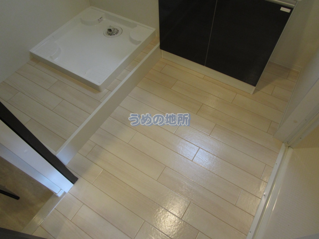 洗面設備　洗濯機置き場