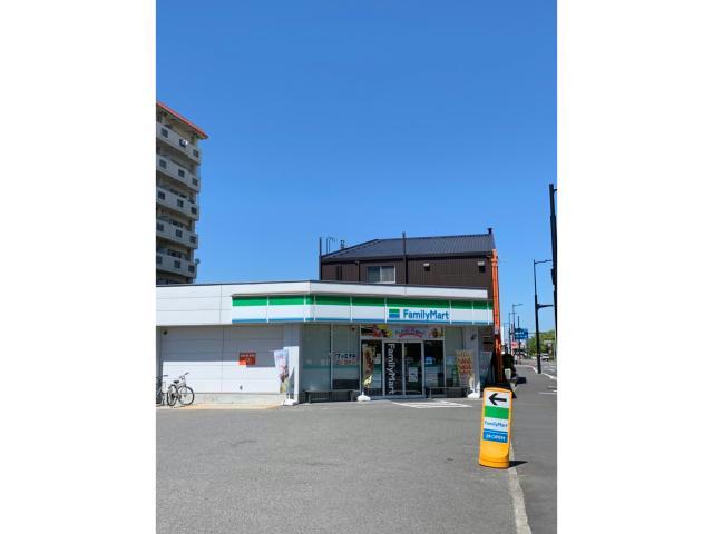 コンビニ　ファミリーマート庄町三丁目店（コンビニ）まで797m