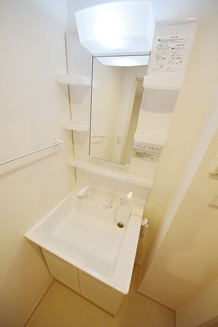 洗面設備　シャンプードレッサー付き