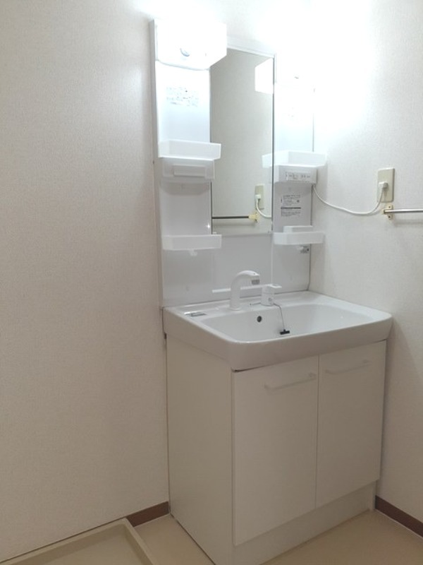 洗面設備　図面と現状に相違がある場合には現状を優先