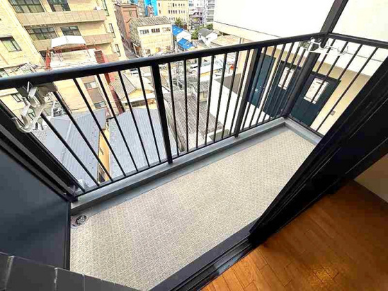 バルコニー　※別部屋の写真です