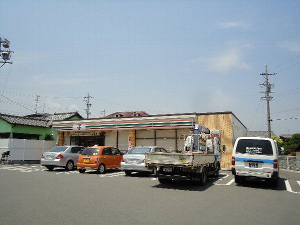 コンビニ　セブンイレブン清水平川地店（コンビニ）まで134m