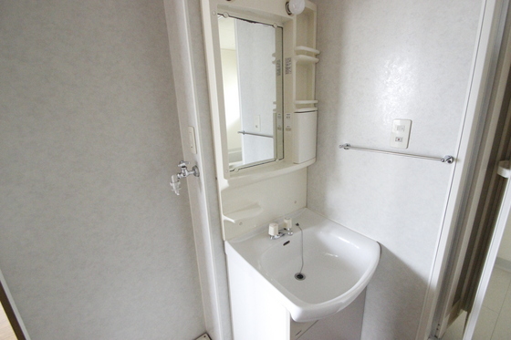 洗面設備　※別号室のお写真です
