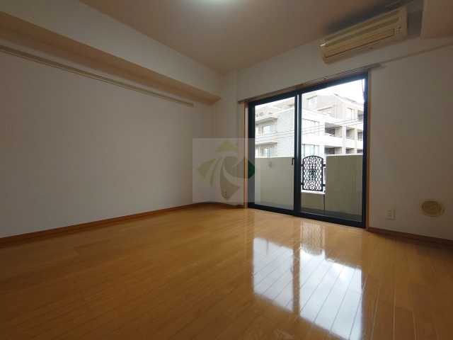 居室・リビング　ラグジュアリーアパートメント砧