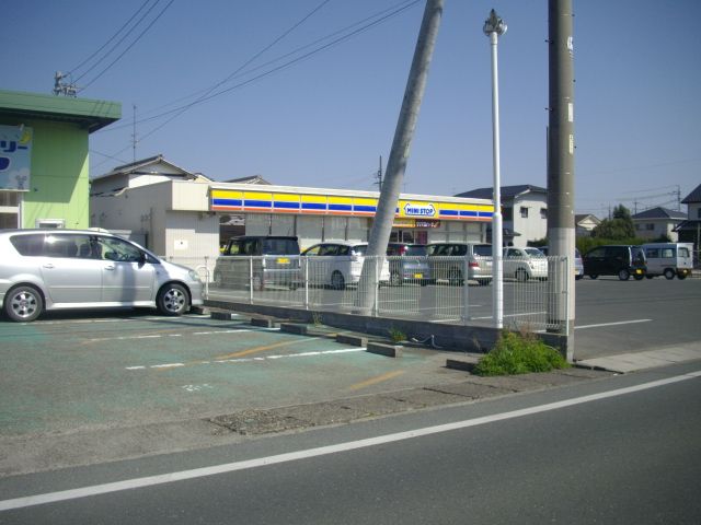コンビニ　ミニストップ浜松天王町店（コンビニ）まで609m