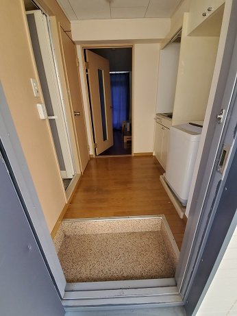 玄関　明るい玄関です
