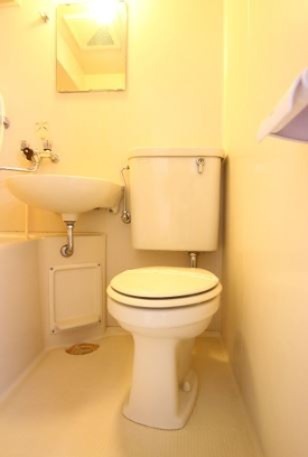 トイレ　別部屋参考写真