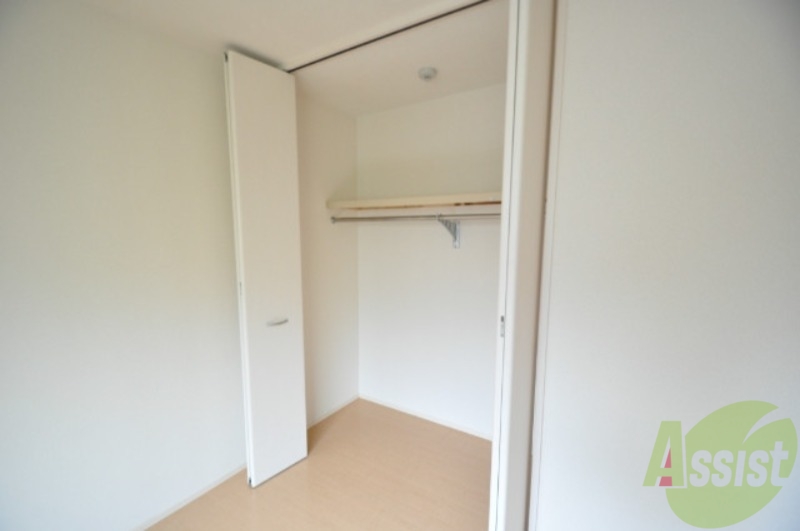 収納　使いやすくて収納力の大きなクローゼットを配置