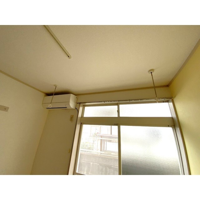 その他設備　室内物干機