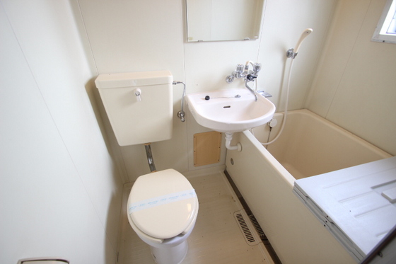 洗面設備　※別部屋の写真です