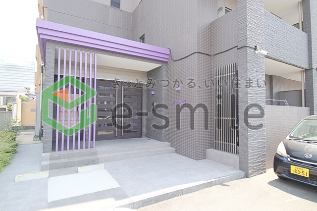 エントランス　毎日通るエントランスはこのようになっています