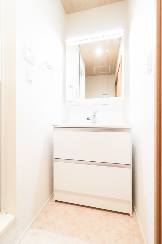 洗面設備　図面と現状に相違がある場合には現状を優先