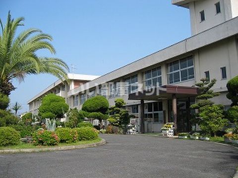 小学校　橿原市立真菅小学校（小学校）まで492m