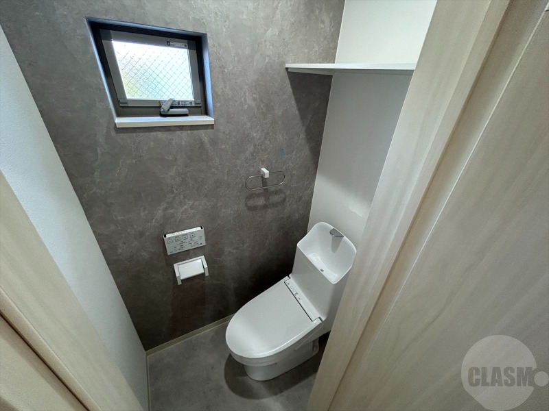 トイレ　シャワー付きトイレ