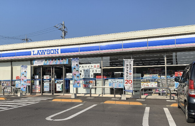 コンビニ　ローソン観音寺植田町店（コンビニ）まで610m