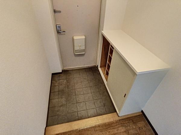 玄関　シューズＢＯＸ付！
