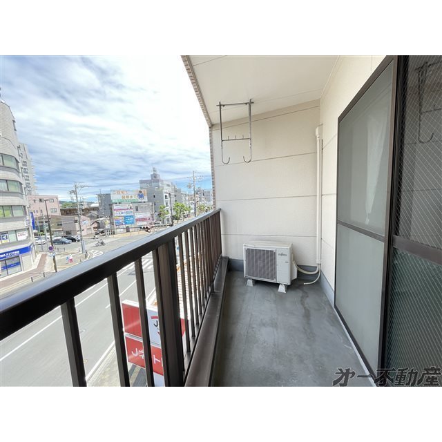 バルコニー　バルコニー