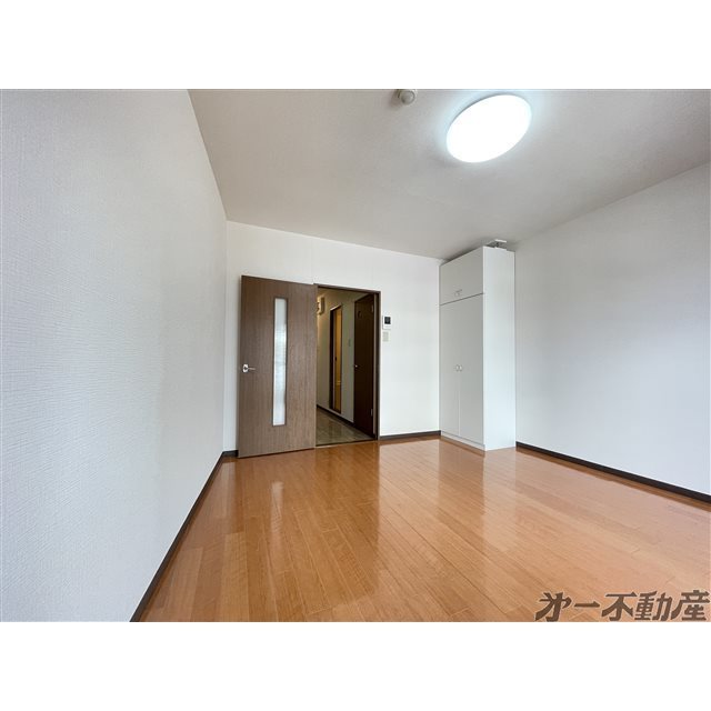 建物外観　洋室