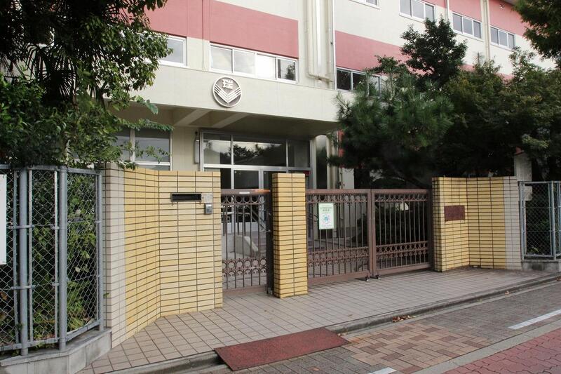 小学校　名古屋市立瑞穂小学校（小学校）まで222m