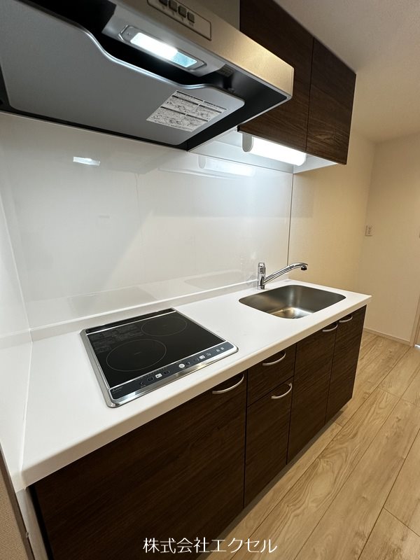 キッチン　2口IHコンロ付きです