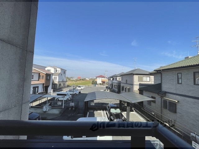 眺望　ベランダ左の景色