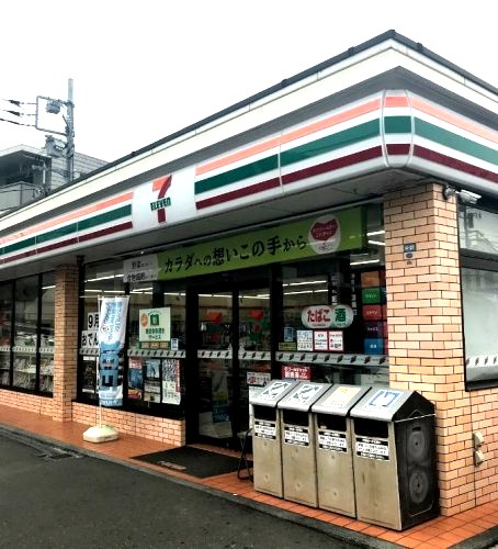 コンビニ　セブン‐イレブン 横浜笹堀店（コンビニ）まで379m